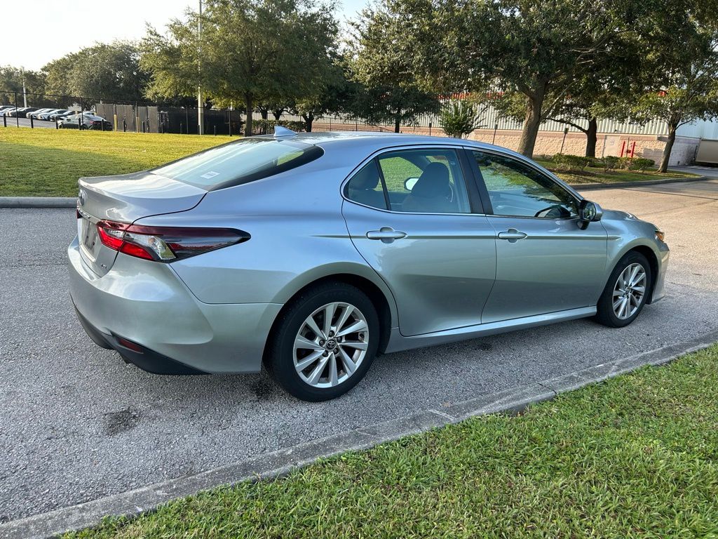 Thumbnail: 2023 Toyota Camry - 5