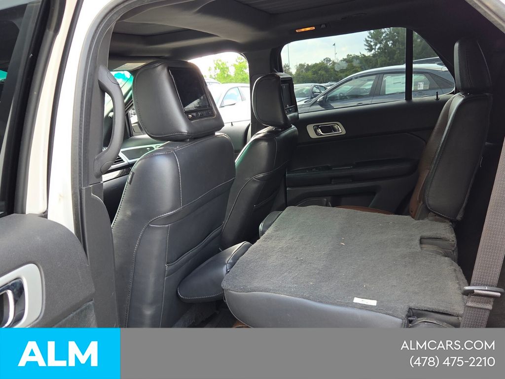 Used 2015 White Ford Limited image 7