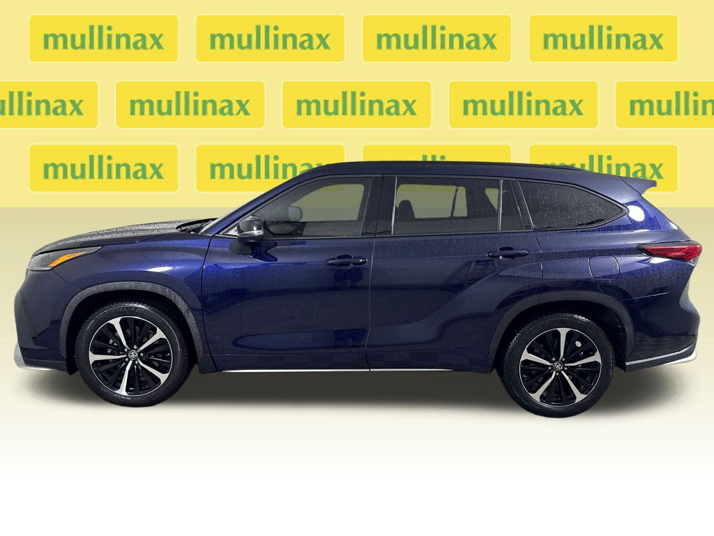 Certified Used 2021  Toyota XSE image 13