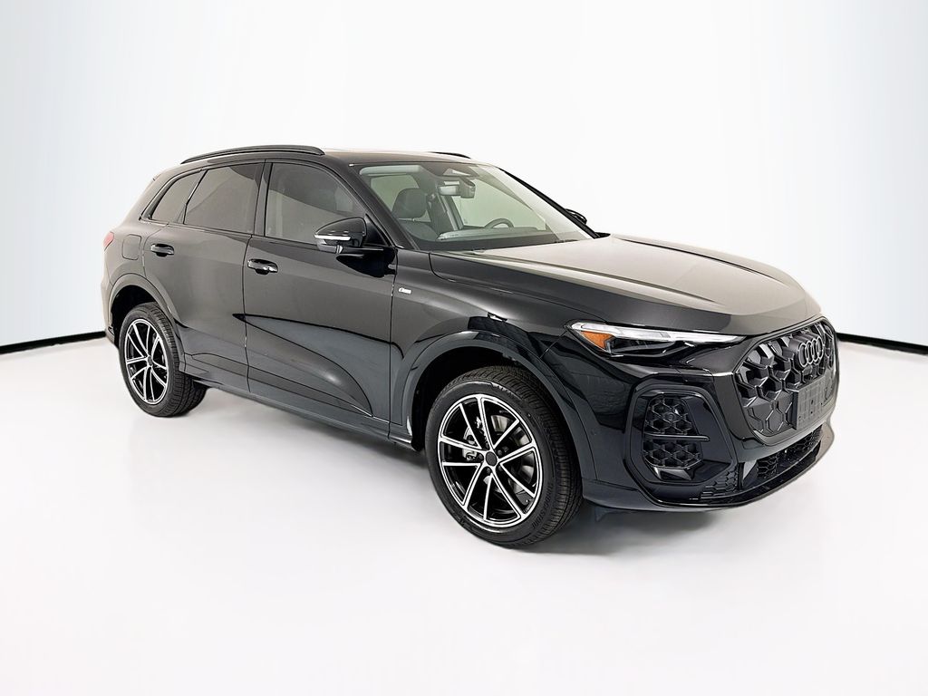 Thumbnail: 2026 Audi Q5 - 3