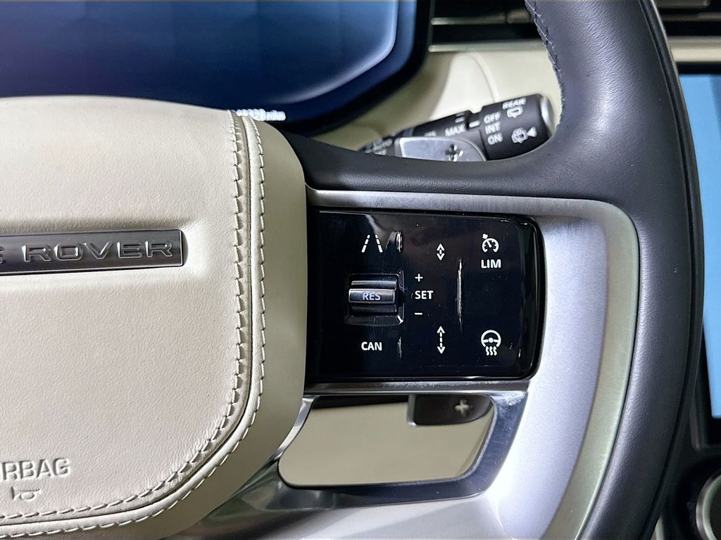 Thumbnail: 2023 Land Rover Range Rover - 12