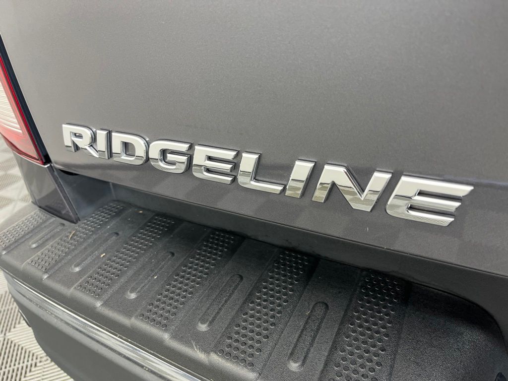 Thumbnail: 2020 Honda Ridgeline - 24