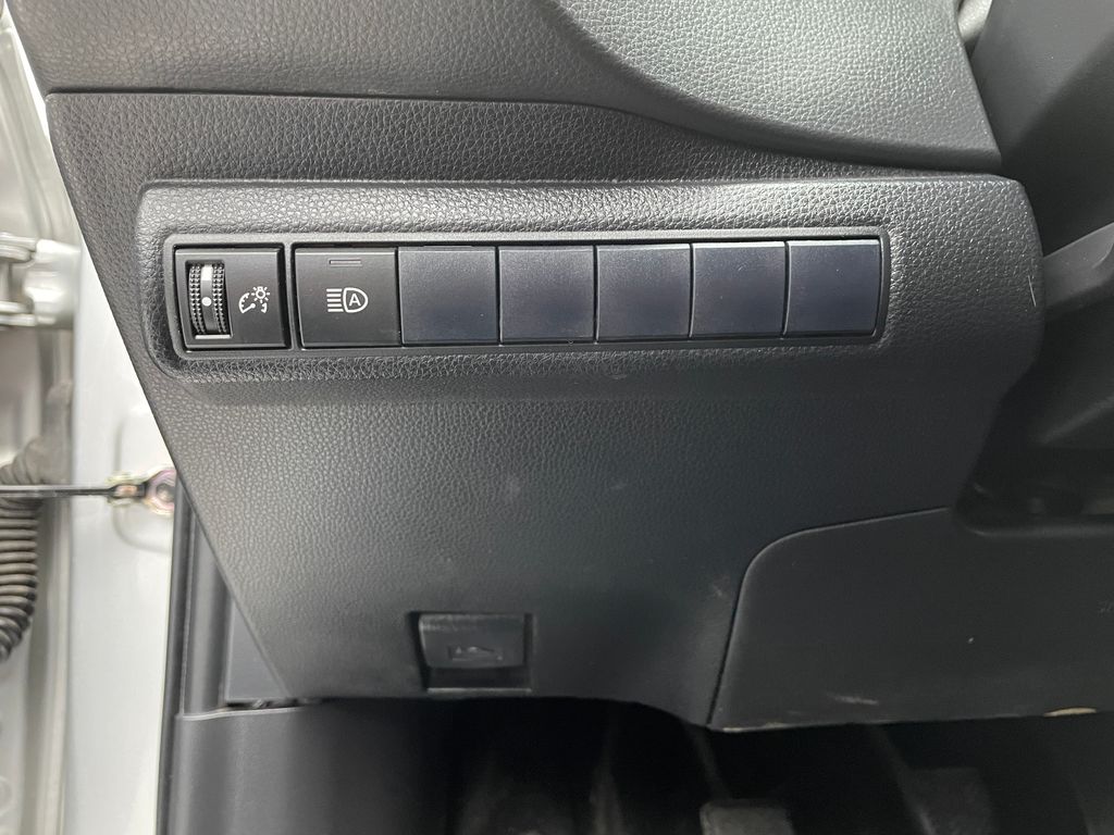 Thumbnail: 2020 Toyota Corolla - 19