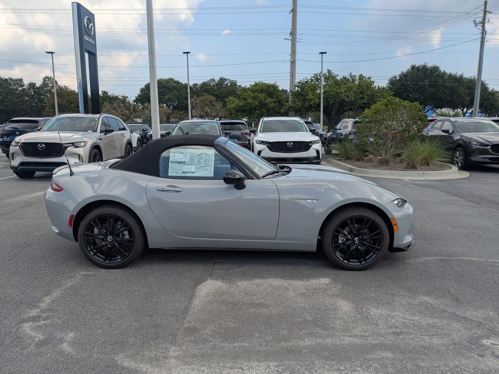 2025 Mazda MX-5 Miata Club