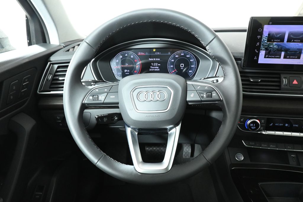 2025 Audi Q5  14