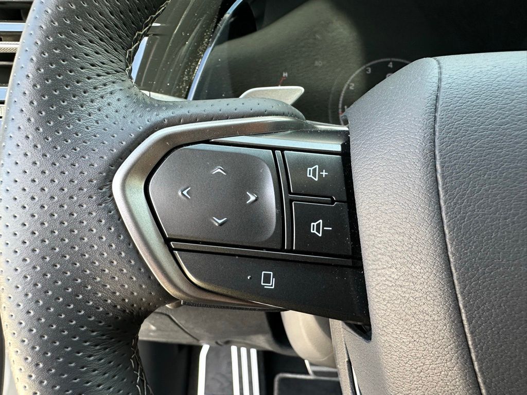 Thumbnail: 2024 Lexus RX - 17