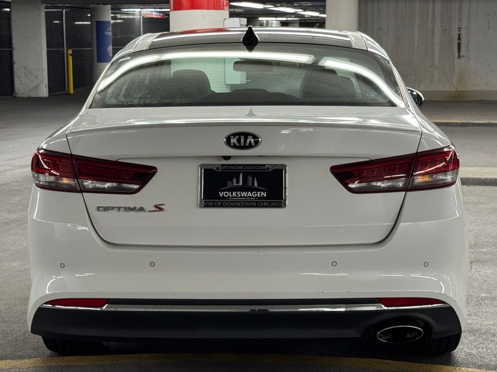 2018 Kia Optima S 30