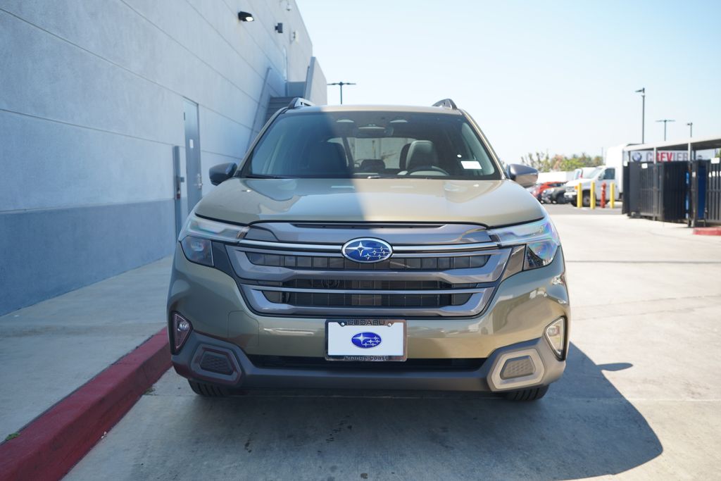 2025 Subaru Forester Limited 5