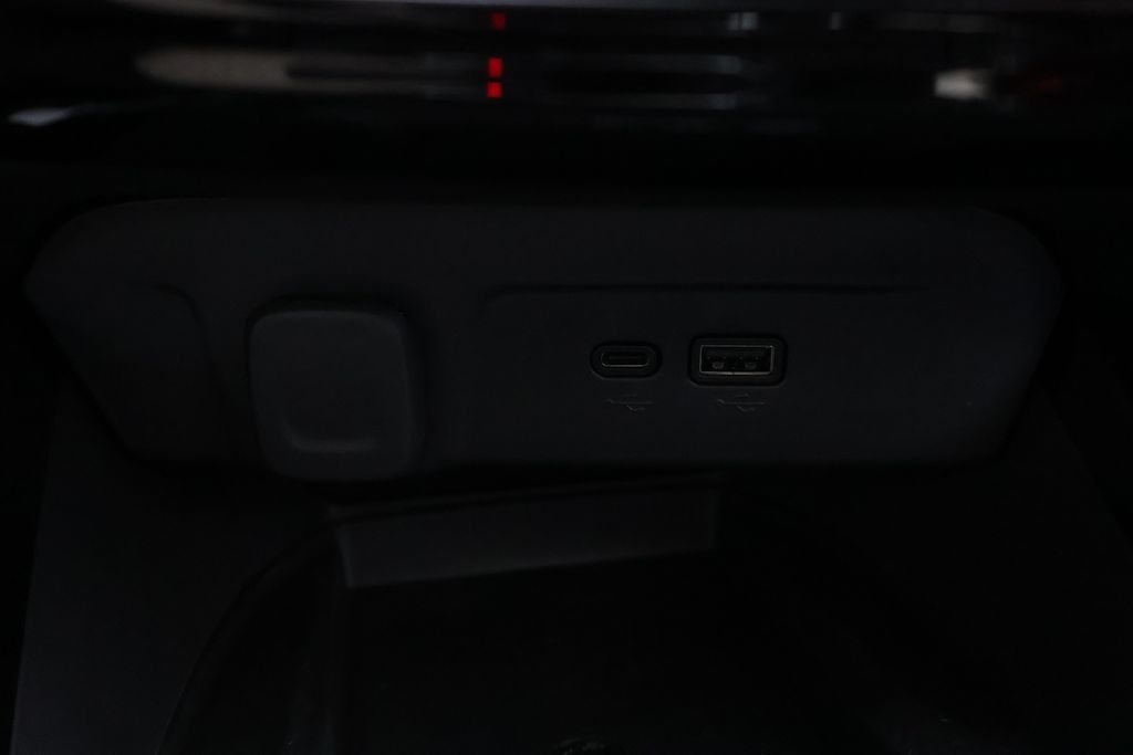 Thumbnail: 2026 Chevrolet Trax - 31