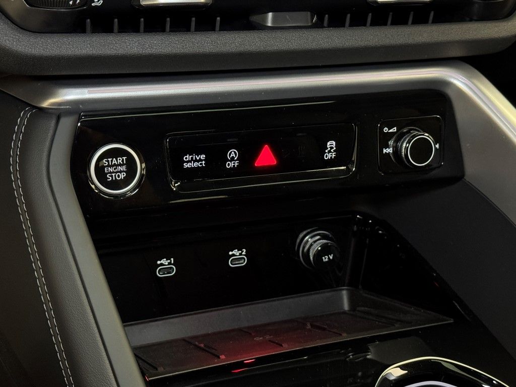2025 Audi Q5 Premium 29