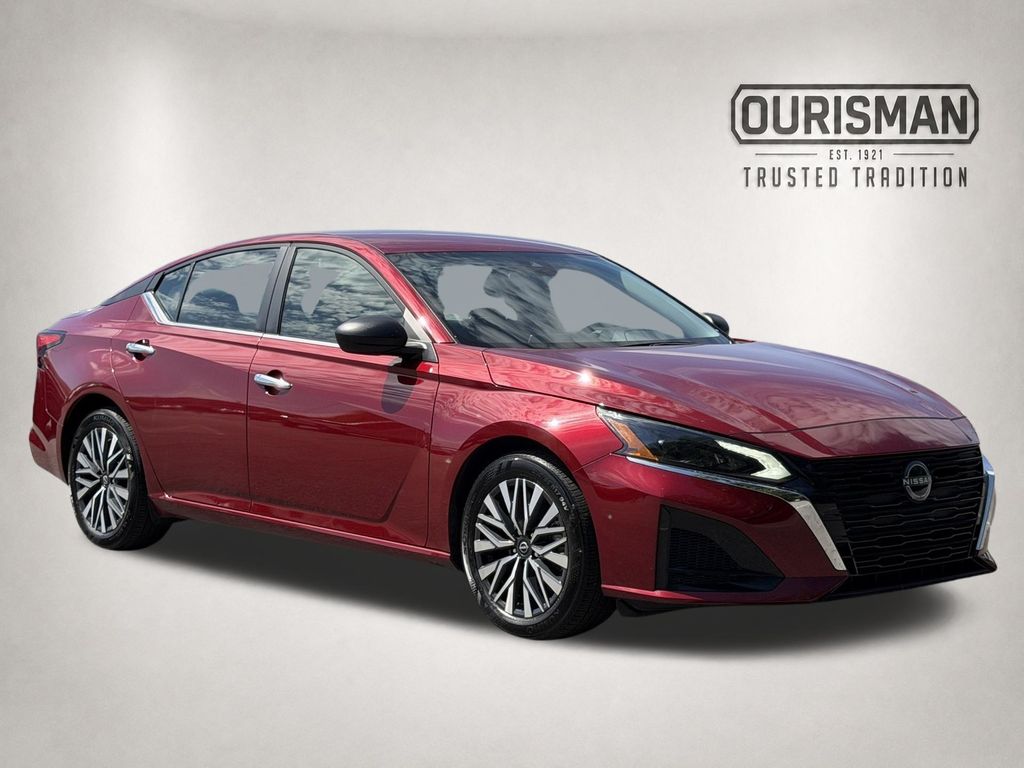 Red (Scarlet) 2025 Nissan Altima Sedan Front-Wheel Drive Continuously Variable Transmission