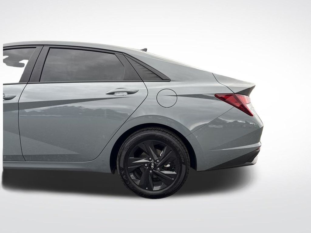 2023 Electric Shadow Hyundai Elantra SEL FWD Sedan