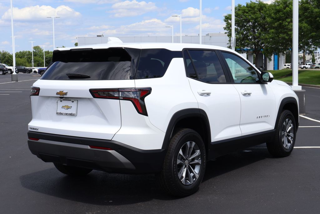 Thumbnail: 2026 Chevrolet Equinox - 8