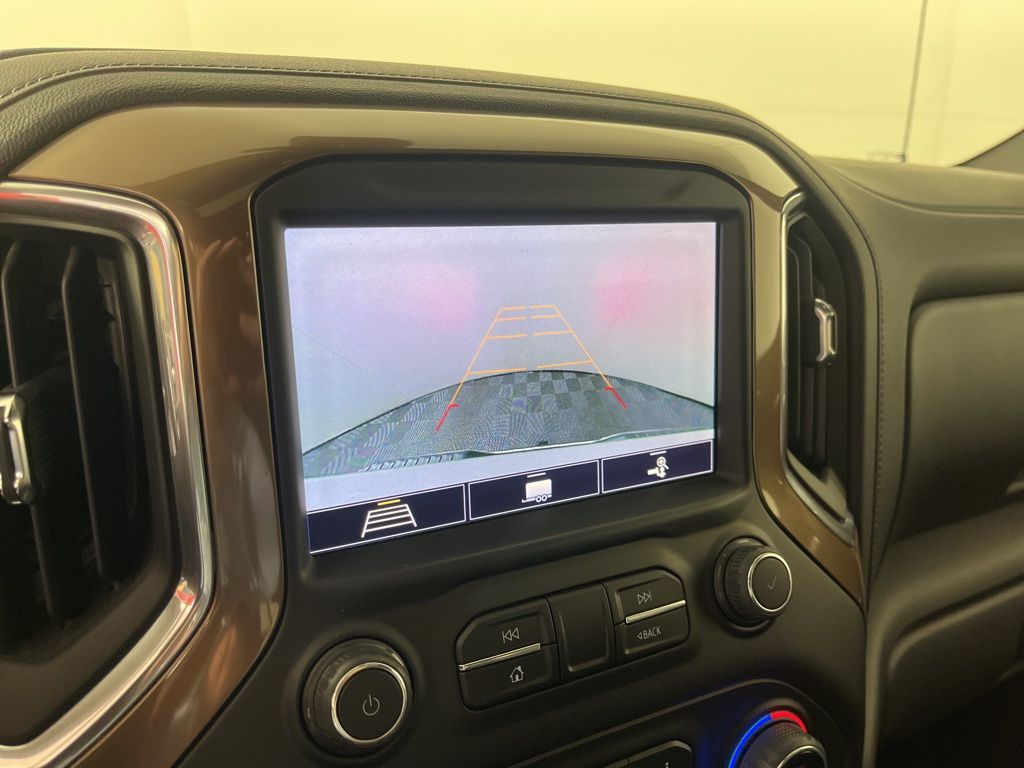 Thumbnail: 2020 Chevrolet Silverado 1500 - 25