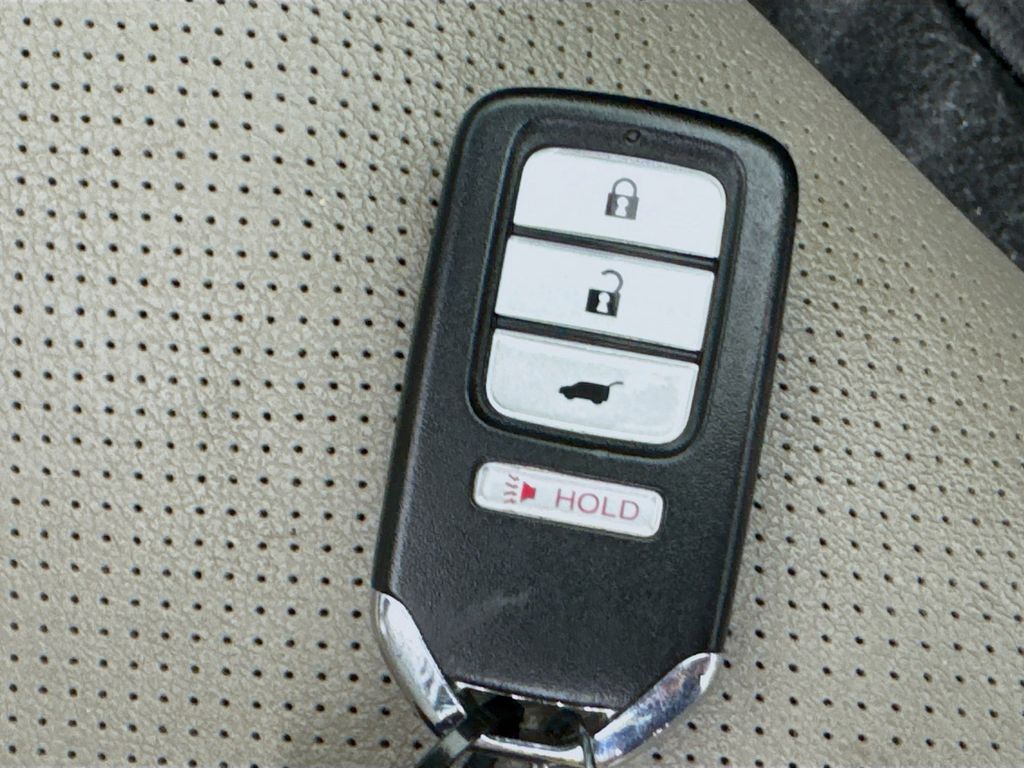 Used Car 2019 Honda Hr-v  Ex-l For Sale Under $20,000 In Austin, Texas