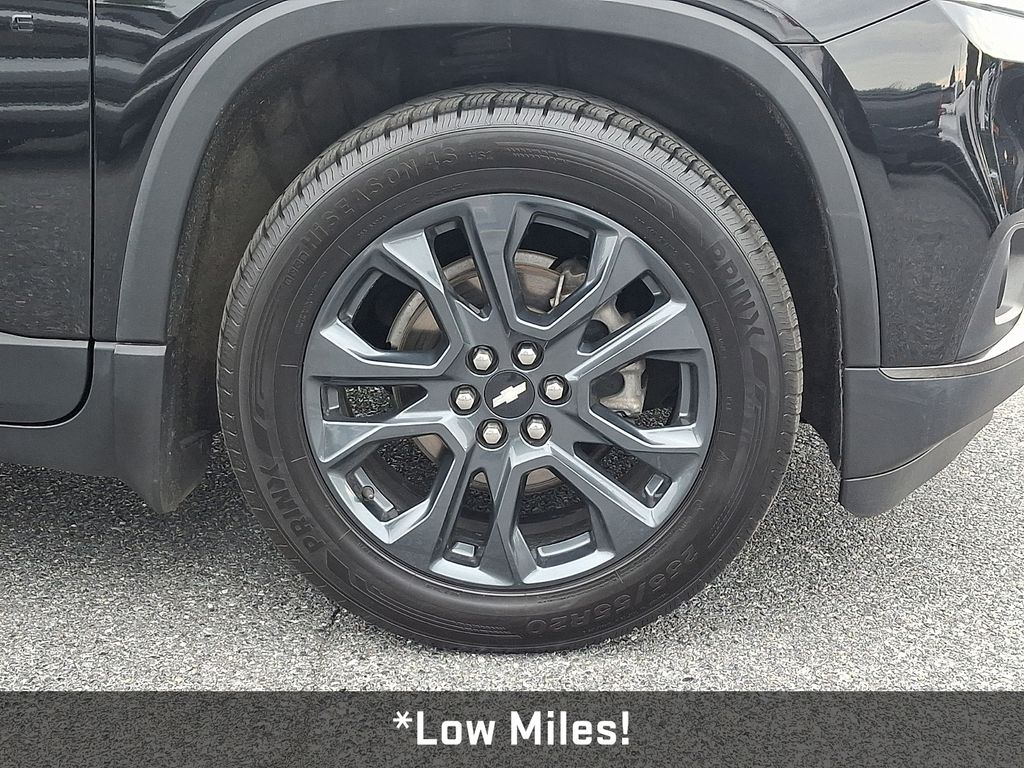2021 Chevrolet Traverse RS Black at Klick Lewis Buick Chevrolet