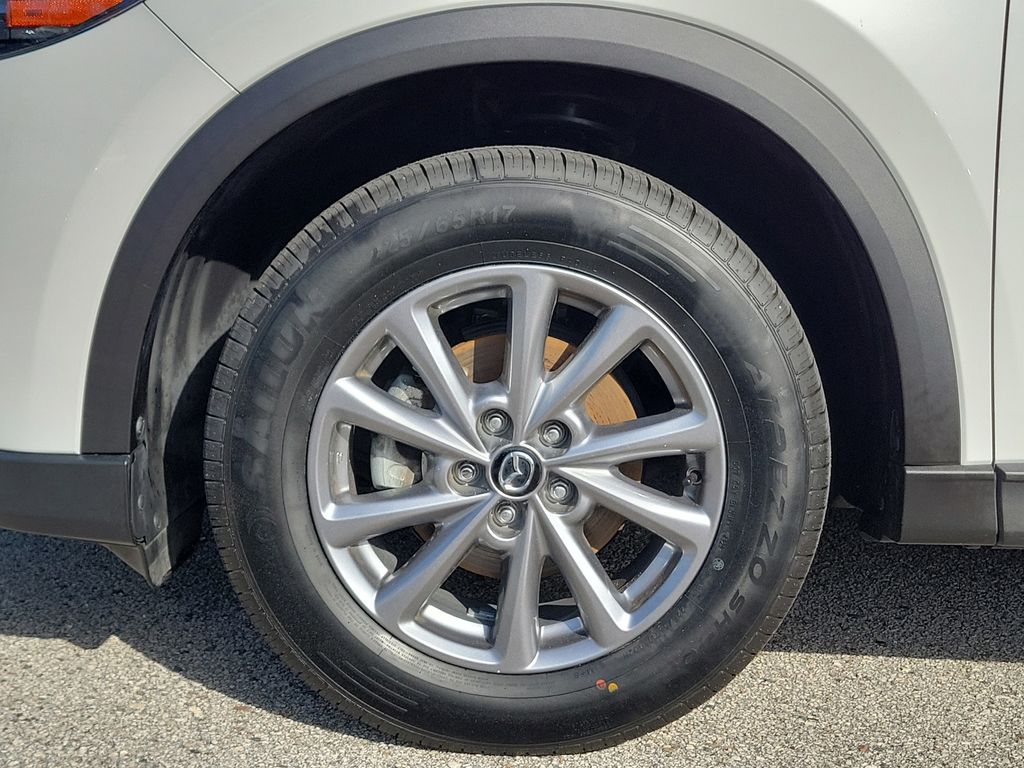 View vehicle photo 6