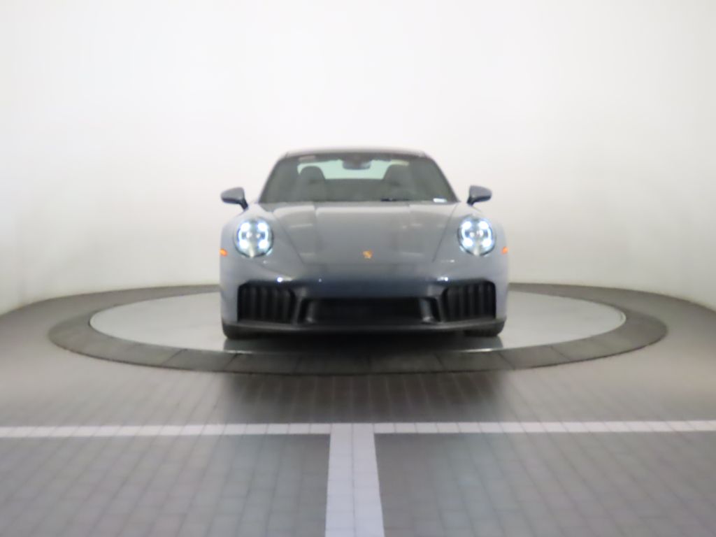 Thumbnail: 2025 Porsche 911 - 10
