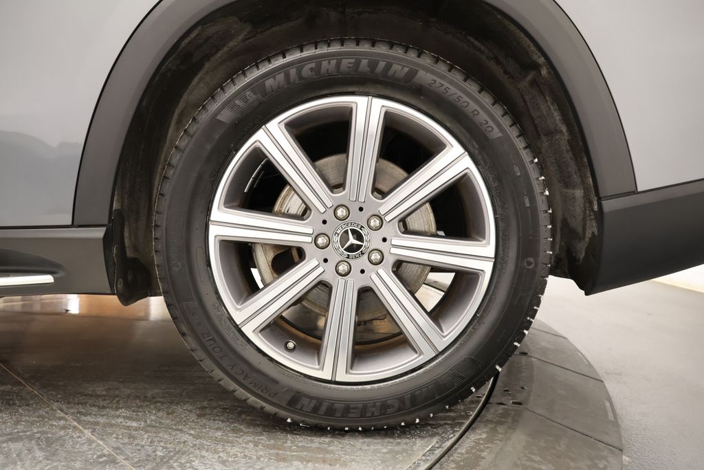 Thumbnail: 2023 Mercedes-Benz GLS - 12