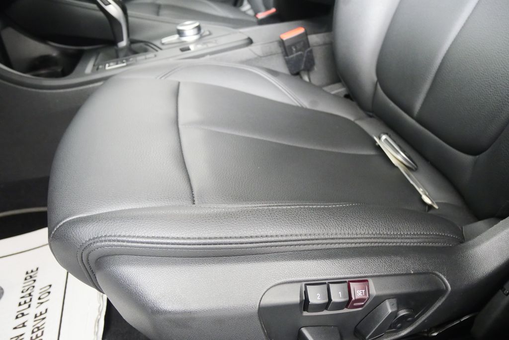 2021 BMW X1 sDrive28i 9