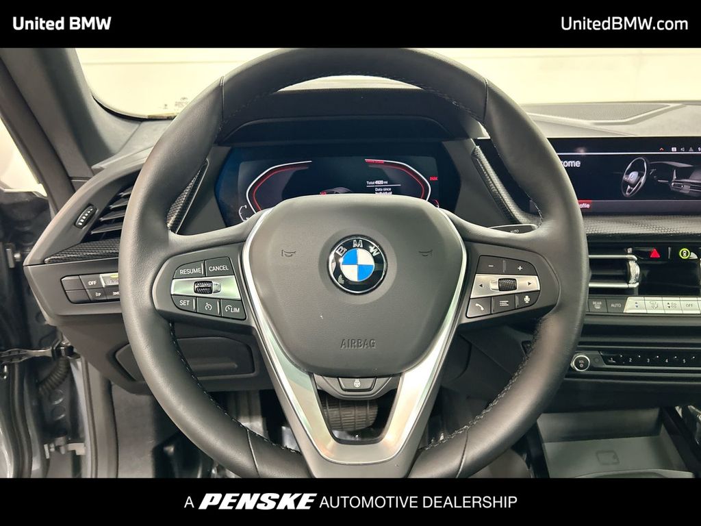 Thumbnail: 2024 BMW 2 Series - 14