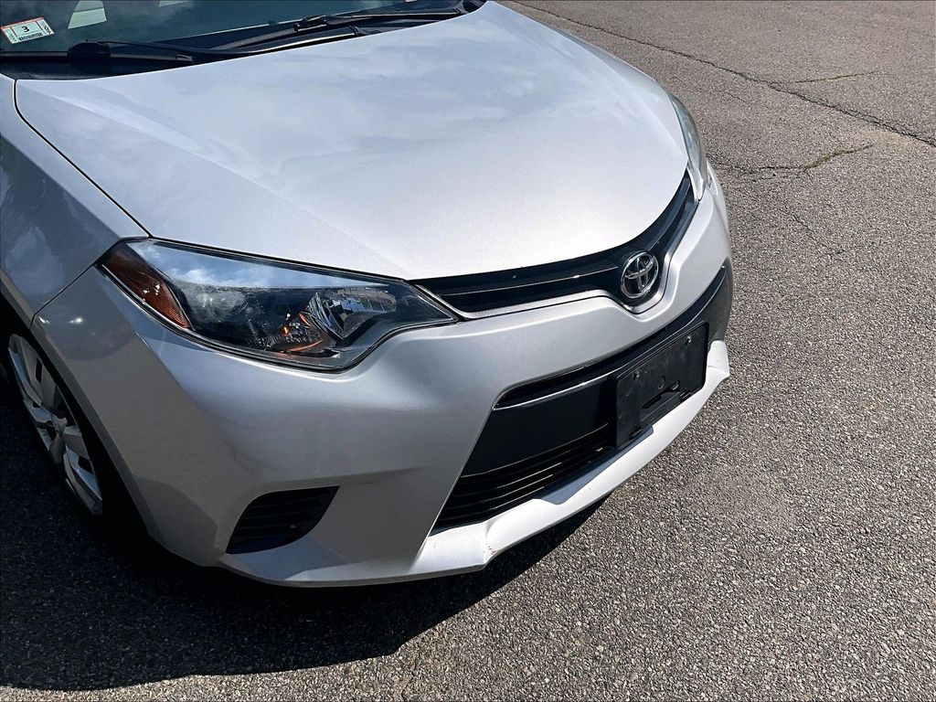 2016 Toyota Corolla — photo 8