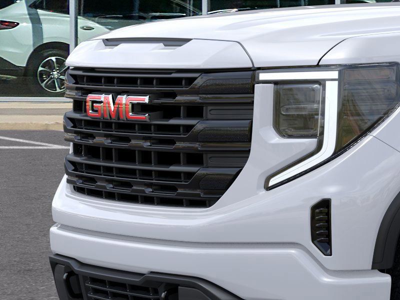 2025 GMC Sierra 1500 Elevation 13