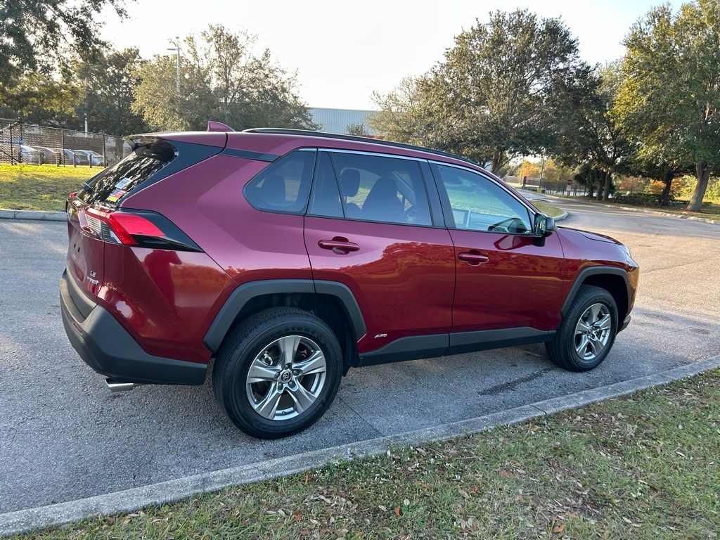 Thumbnail: 2024 Toyota RAV4 - 5