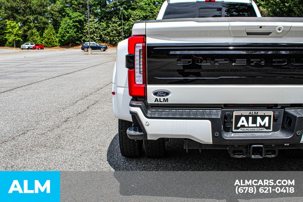 Used 2025 White Ford Platinum image 13