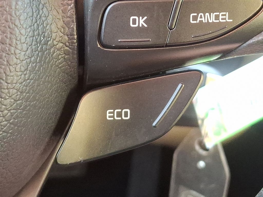 Thumbnail: 2015 Kia Optima - 23