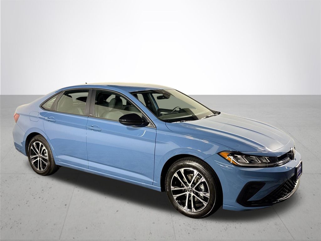 2025 Volkswagen Jetta 1.5T Sport photo 3