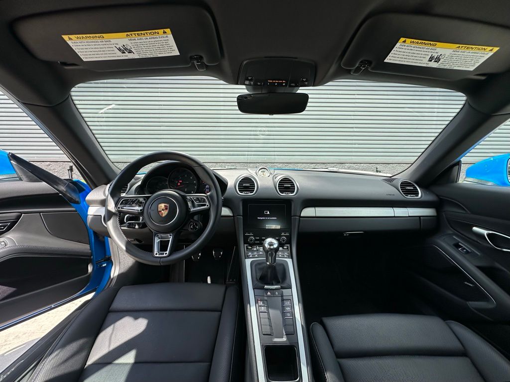Thumbnail: 2025 Porsche 718 Cayman - 12