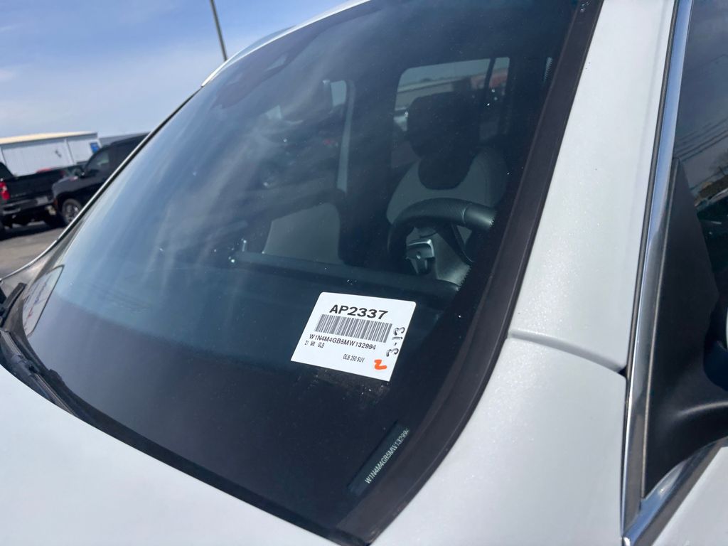 Used Car 2021 Mercedes-benz Glb  Glb 250 For Sale Under $25,000 In Austin, Texas