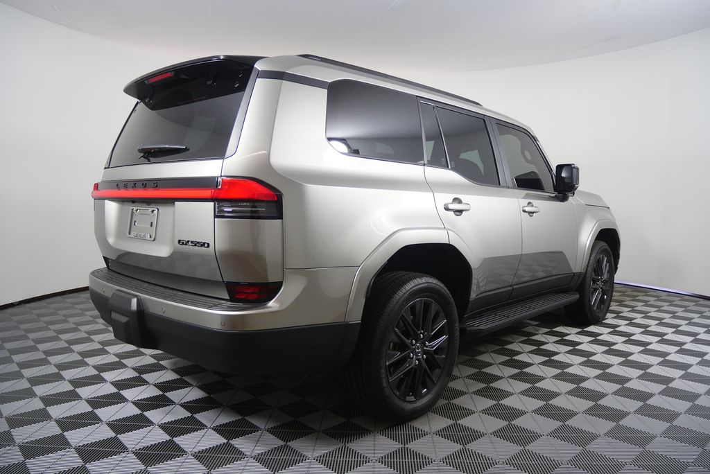 Thumbnail: 2025 Lexus GX - 3