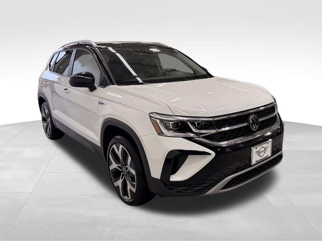 Thumbnail: 2023 Volkswagen Taos - 7