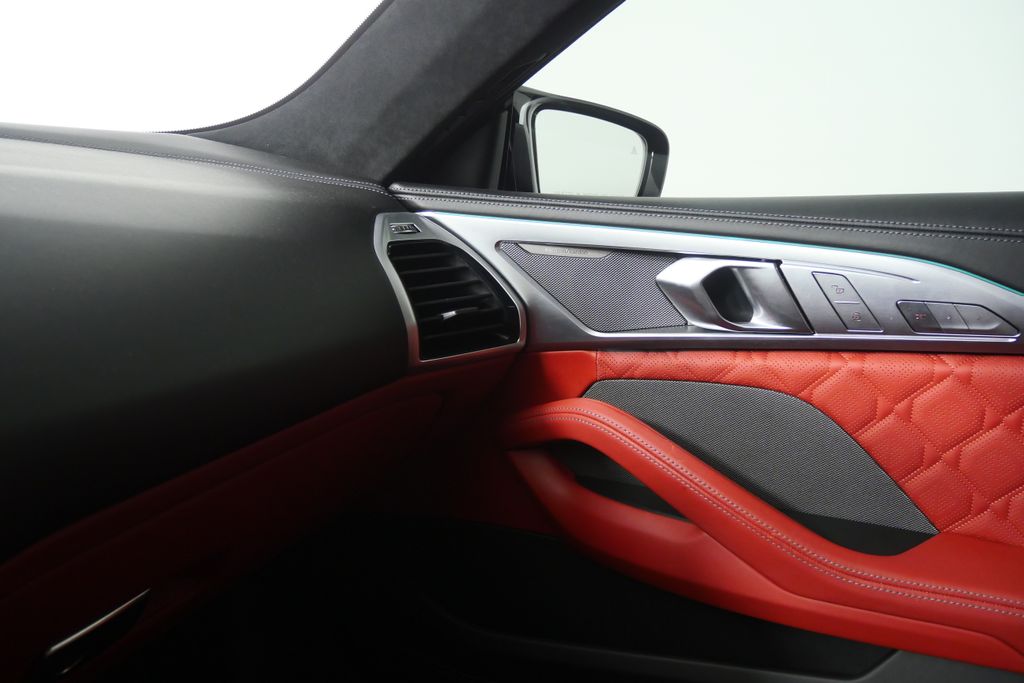 Thumbnail: 2021 BMW M8 - 30