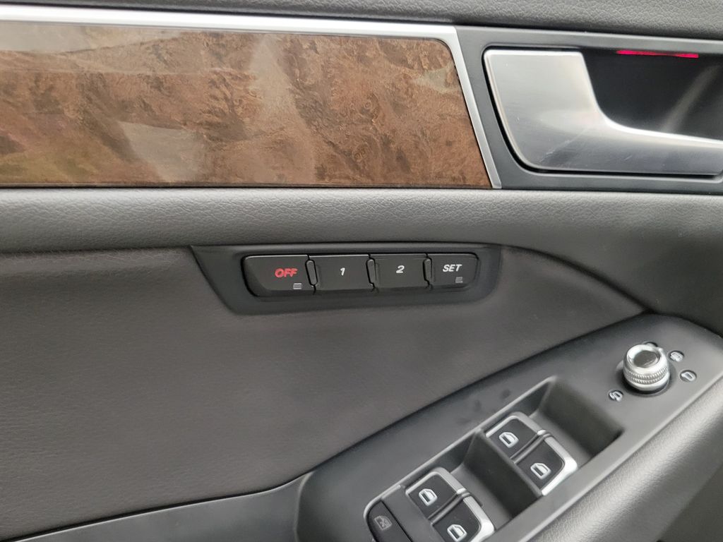 Thumbnail: 2016 Audi Q5 - 29