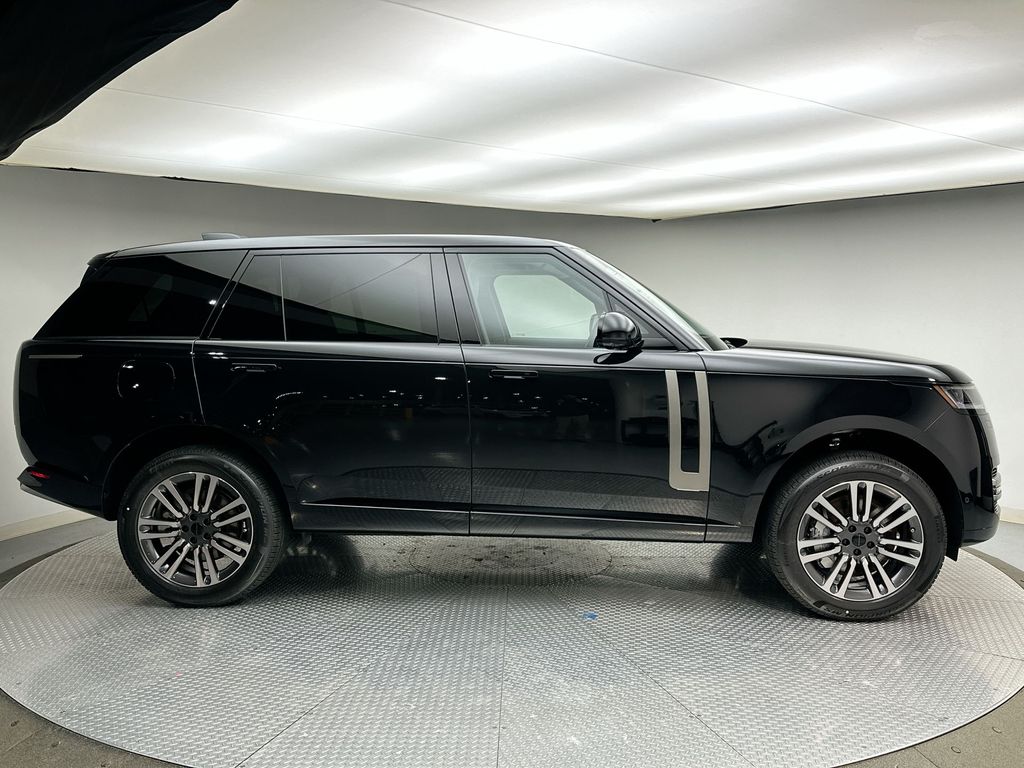Thumbnail: 2026 Land Rover Range Rover - 4