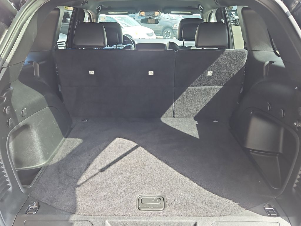 2021 Jeep Grand Cherokee Laredo X photo
