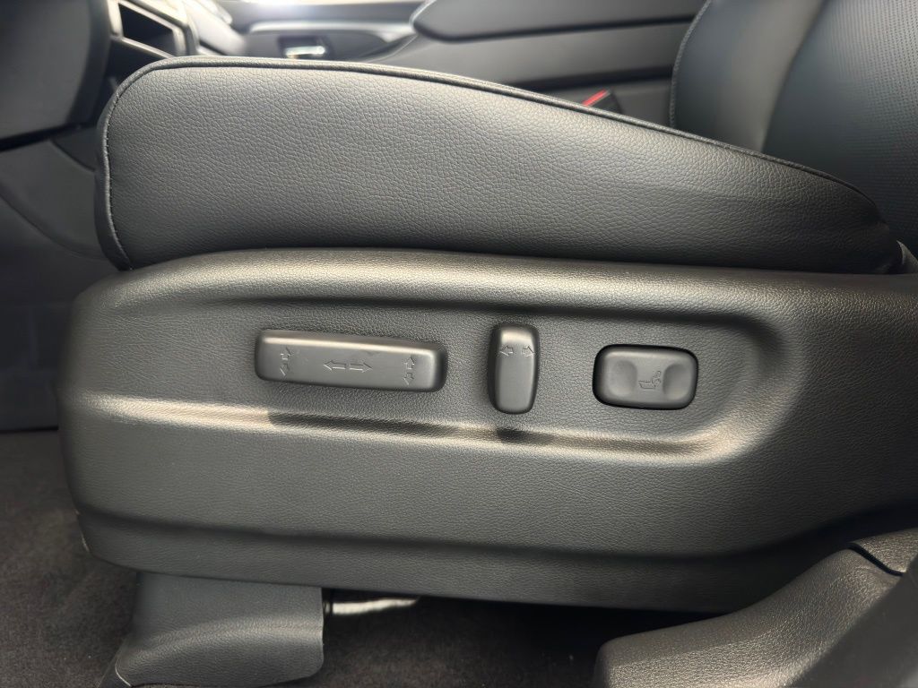 2026 Honda Ridgeline RTL White at Classic Honda Galveston