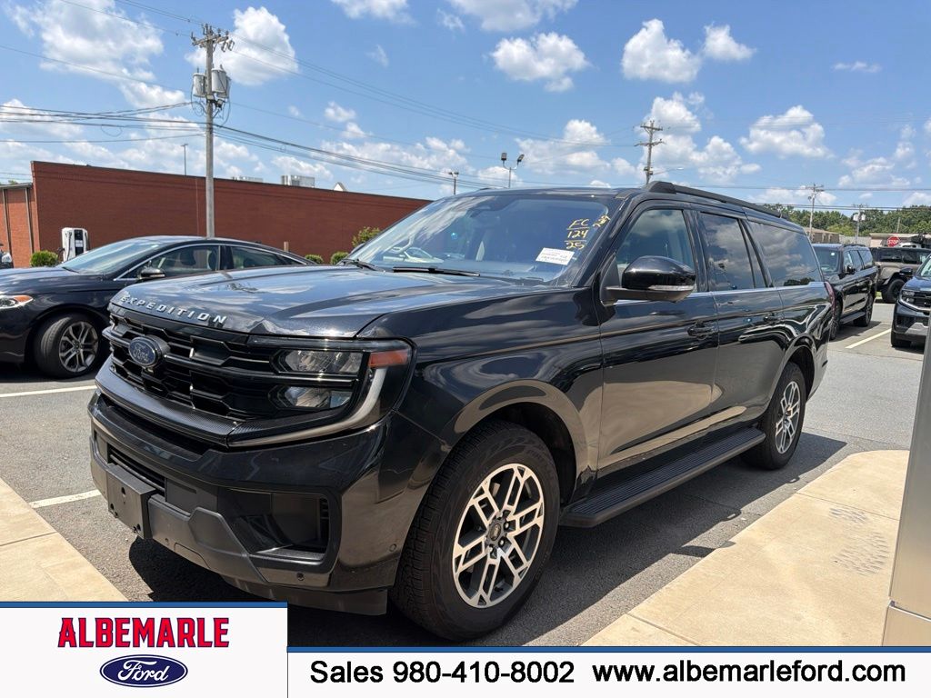 Black Metallic 2025 Ford Expedition SUV / Crossover Four-Wheel Drive Automatic