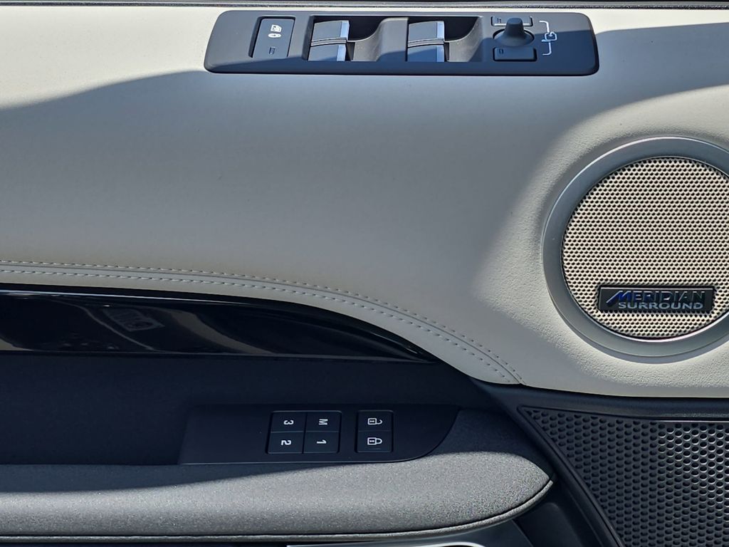 New 2026 Brown Land Rover S image 30