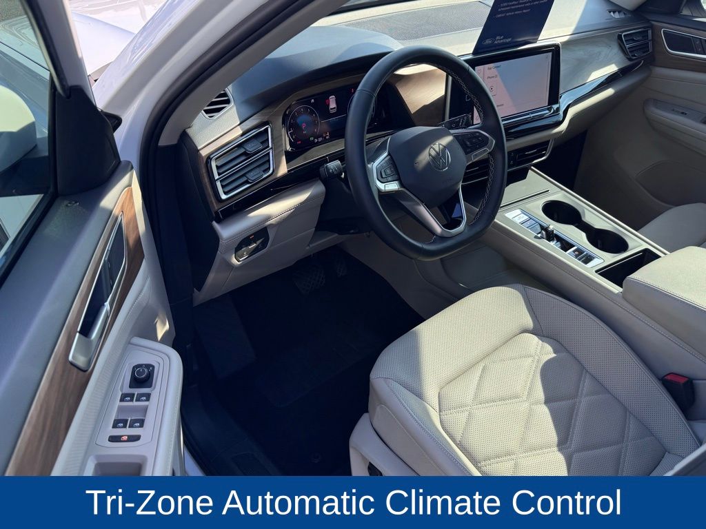 2024 Volkswagen Atlas 2.0T SE