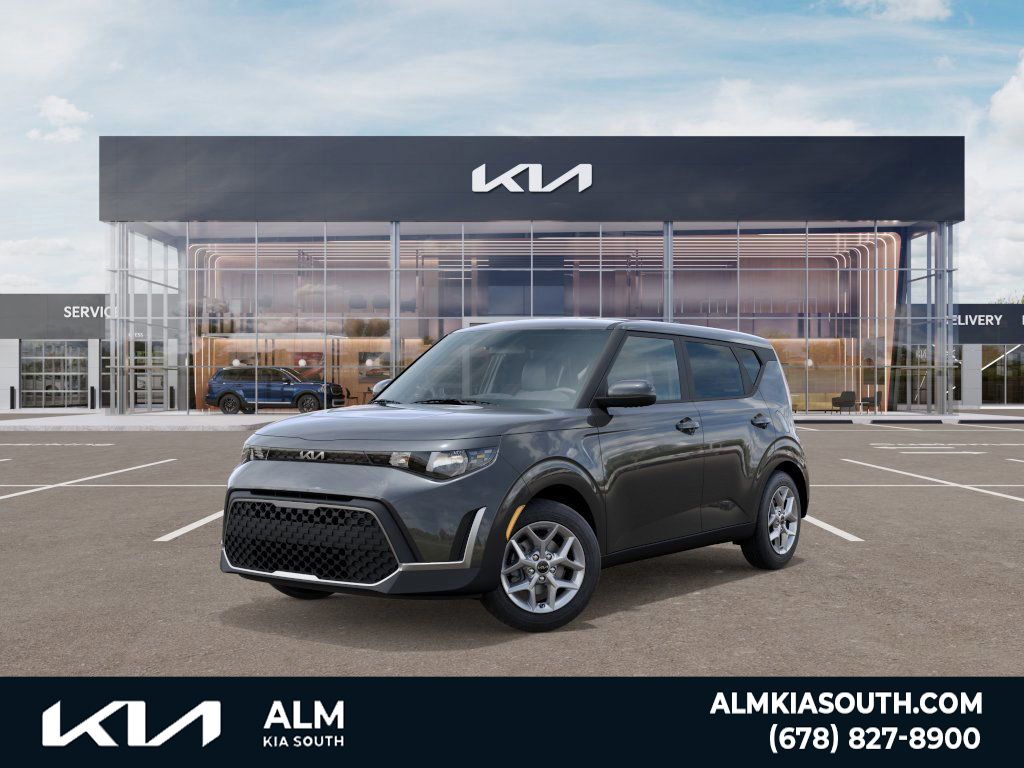2025 Kia Soul LX's photo