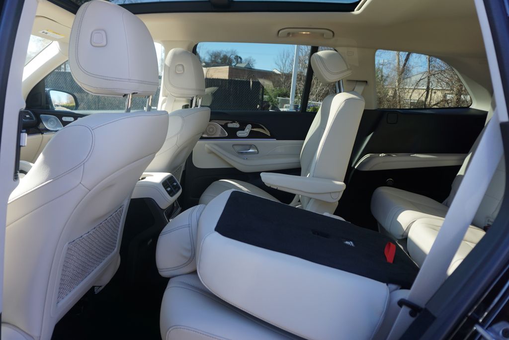 Thumbnail: 2024 Mercedes-Benz GLS - 13