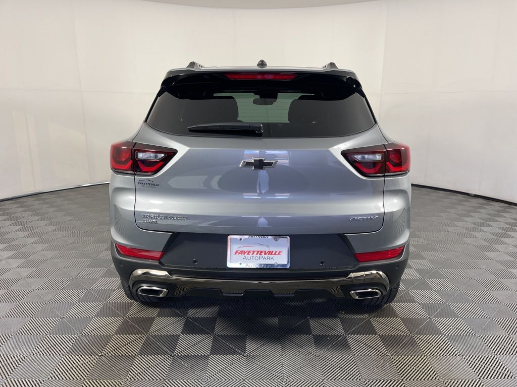 Thumbnail: 2026 Chevrolet TrailBlazer - 4