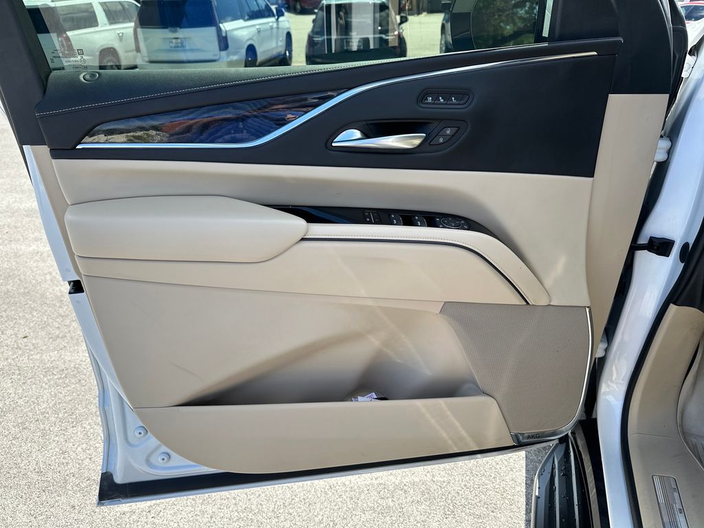 Used Car 2021 Cadillac Escalade Esv  Premium For Sale Under $50,000 In Austin, Texas