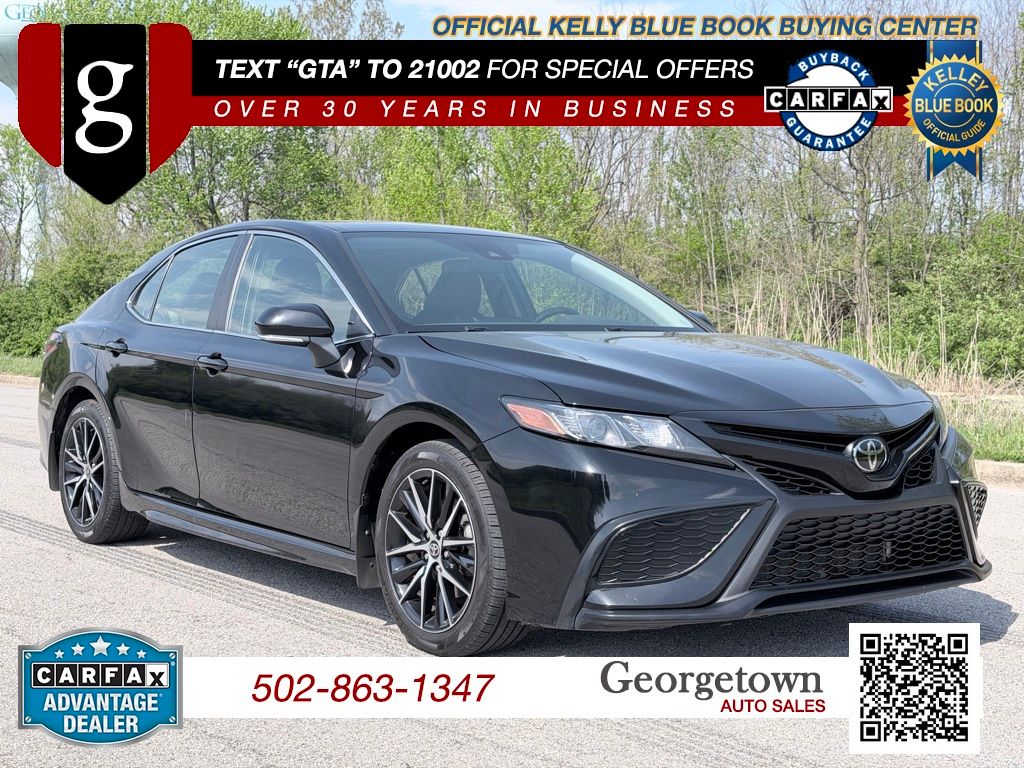 2024 Toyota Camry SE