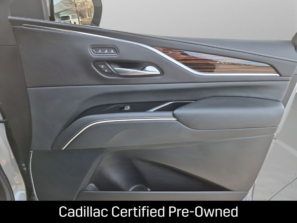 Used Car 2024 Cadillac Escalade Esv  Premium For Sale Under $80,000 In Austin, Texas