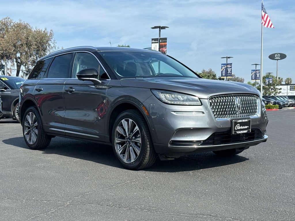 2022 Lincoln Corsair Reserve FWD